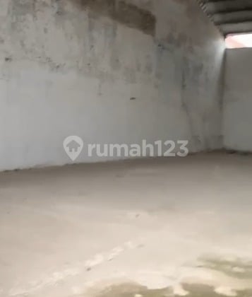 Gudang Siap Pakai Cipondoh