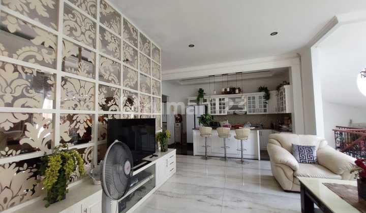 Disewakan Rumah Siap huni di Mampang Prapatan