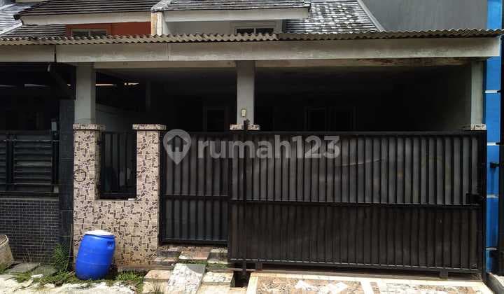 Dijual Rumah Siap Huni Dalam Komplek di Cinere