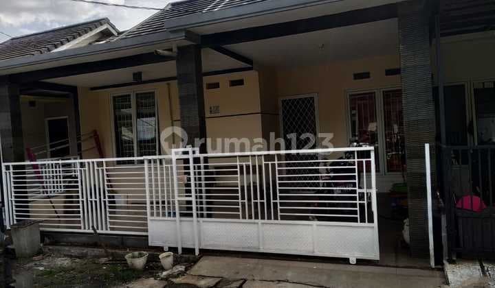 Rumah Bagus, Cantik Dan Siap Huni di Cinere