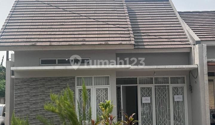 Rumah 1 Lantai Siap Huni Dalam Komplek Strategis di Limo Cinere