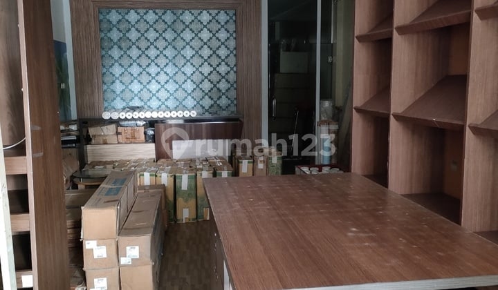 Ruko di Taman Meruya 134M2 HGB Bagus