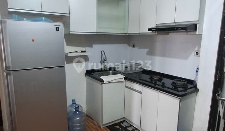 Apartemen Medit 2 Kamar Dekat Mall Central Park