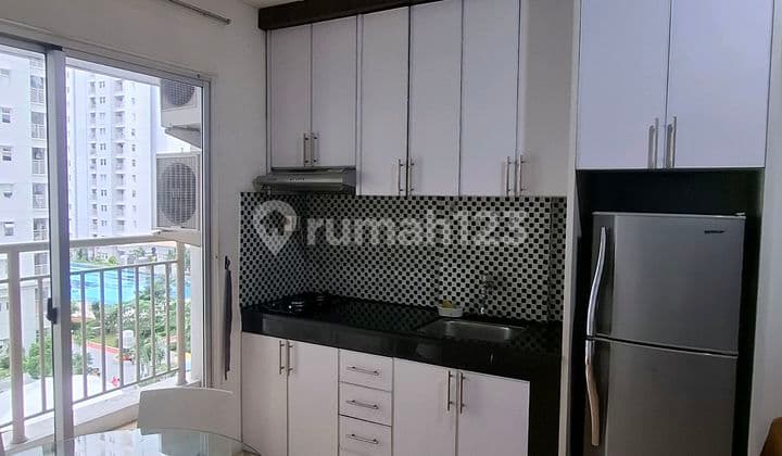 Apartemen 2 Kamar Tidur Lantai Rendah