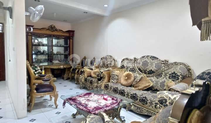 4-story ready-to-occupy house in Sunter, comfortable and quiet North Jakarta.