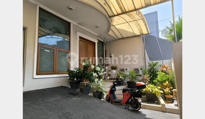 Rumah Bagus Siap Huni di Perumahan Ancol Timur 5BR , Pademangan