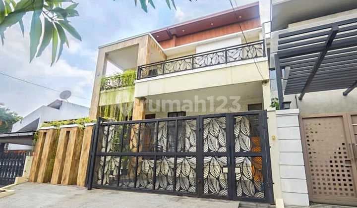 Turun Harga Siap Huni Rumah Bagus di Pulomas