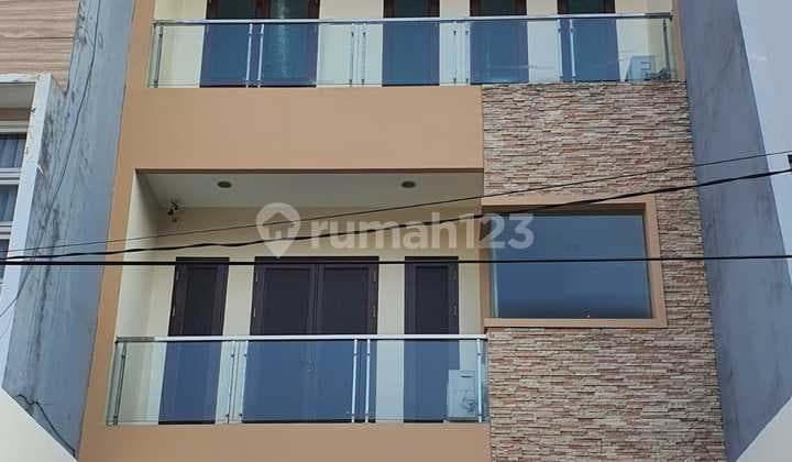 Rumah Mewah Gading Pandawa 4 Lantai Brand New Premium Cantik Indah Bagus Rapih Bersih Sia Huni