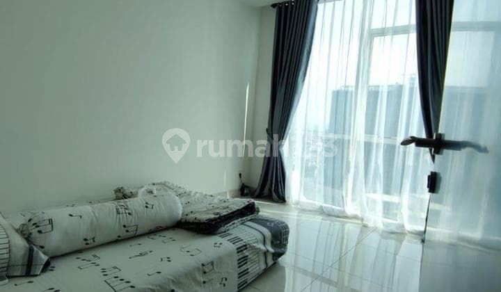 The Kensington Royal Suites Apartment Kelapa Gading