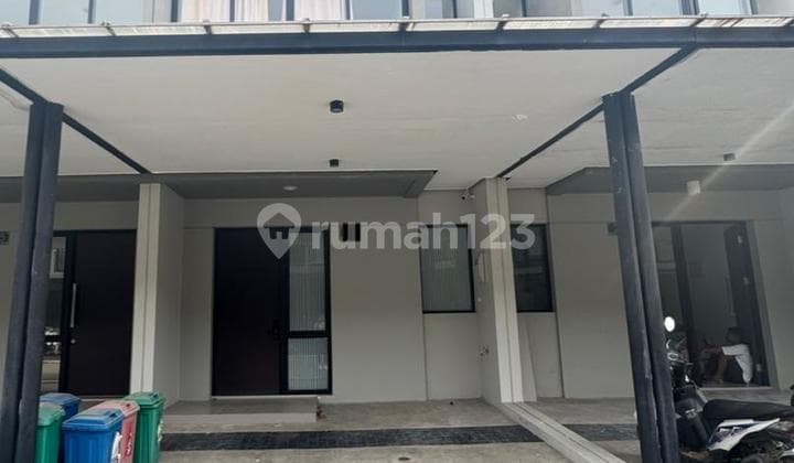 Dijual Rumah PIK 2 Milenail Ukuran 4,5x10 harga 950 Juta ada 2 kamar!!