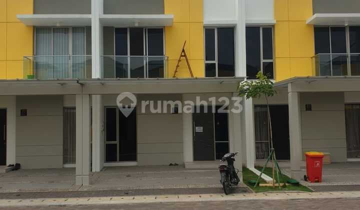 Disewakan Rumah Pik 2 Depan Kota Belanda Uk 6X10 2 Kamar Tidur