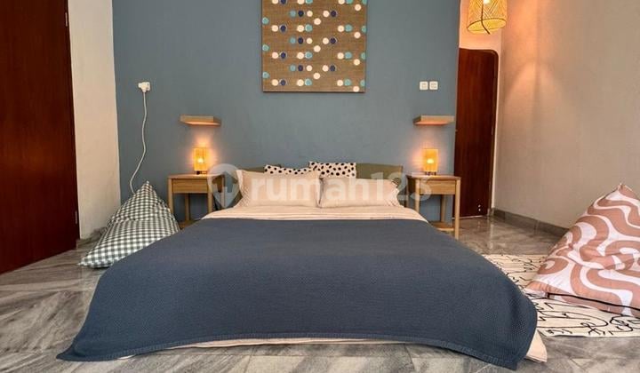 Disewakan Rumah Pluit Luas 300M2 Full Furnish 4 Kamar Tidur