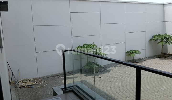 Disewakan Rumah Mewah PIK 2 Ukuran 12x30 4 Kamar Furnish 275 Juta