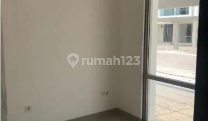 Dijual Rumah Pik 2 Depan Ukuran 6X12,5 3 Kamar Tidur Sudah SHM