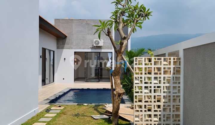 Villa dengan Pemandangan Sawah dan Bukit di Anturan Buleleng