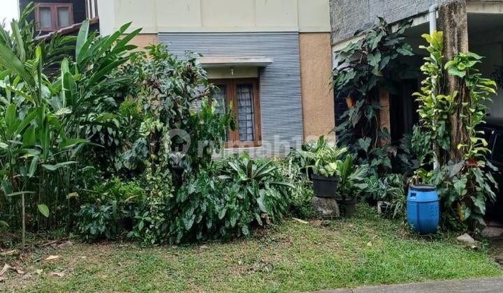 Di Jual Rumah 2 Lantai di Perumahan Kota Wisata Cluster