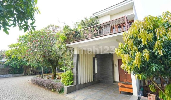 Ri.00 Dijual Cepat rumah Cibubur country 2 lantai siap huni