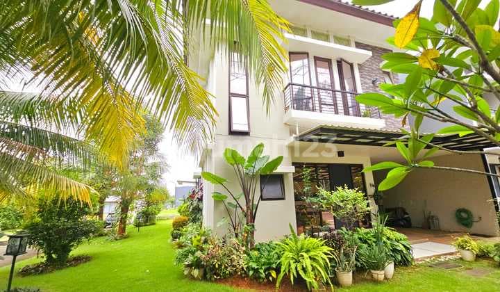 Dijual Cepat Rumah Hook di Legenda Wisata, Cibubur Siap Huni