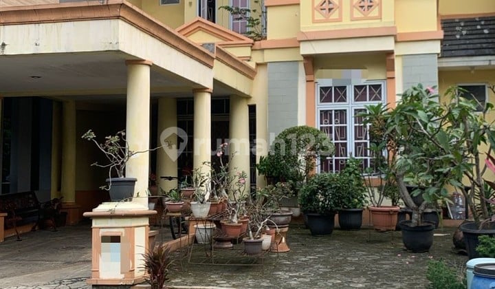 Cr. Dijual rumah 2lt di Kota Wisata siap huni rapih