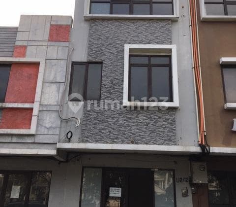 Disewakan Ruko 4lt Siap Huni Strategis. Di Newton Legenda Wisata Cibubur
