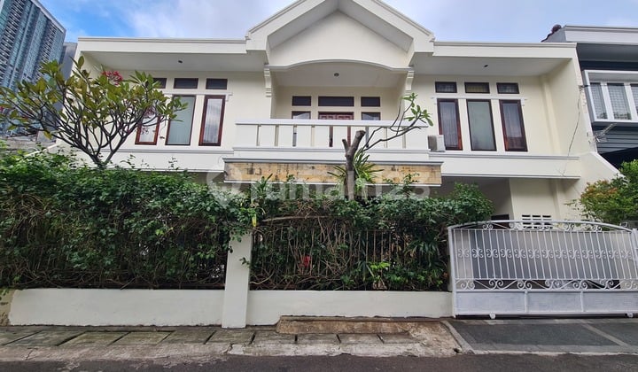 Rumah Nyaman Siap Huni di Cempaka Putih Jakarta Pusat