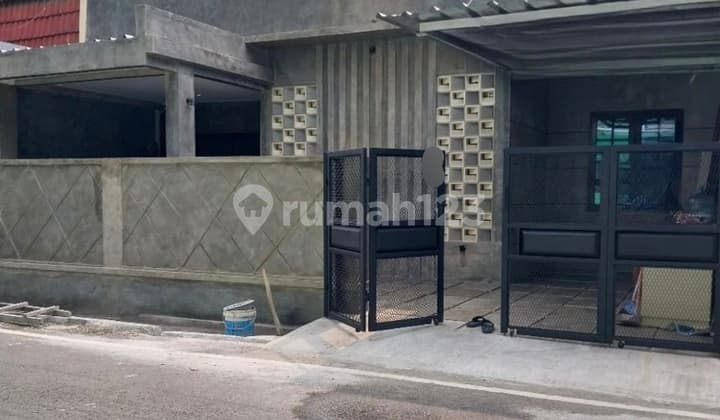 Rumah Satu Lantai Berlokasi di Cempaka Putih Jakarta Pusat