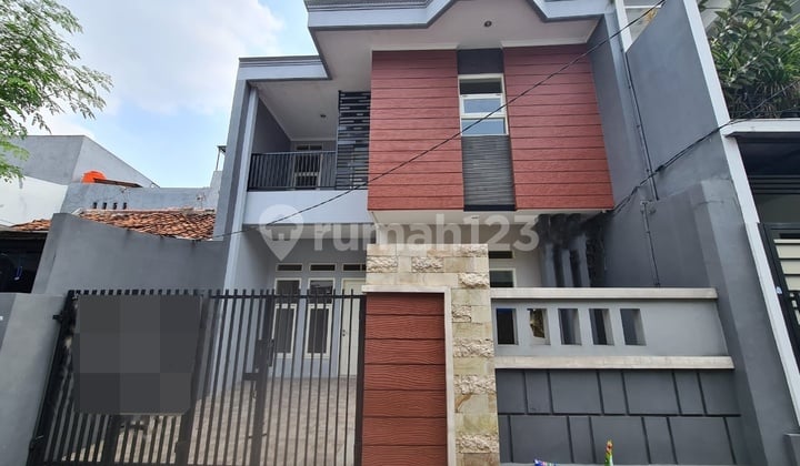 Rumah Baru Siap Huni di Kayu Putih, Jakarta Timur