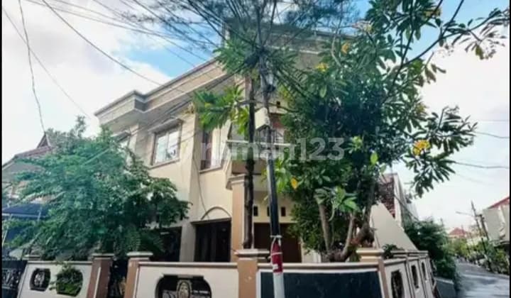 Rumah Komplek Di Kampung Ambon Kayu Putih Jakarta Timur