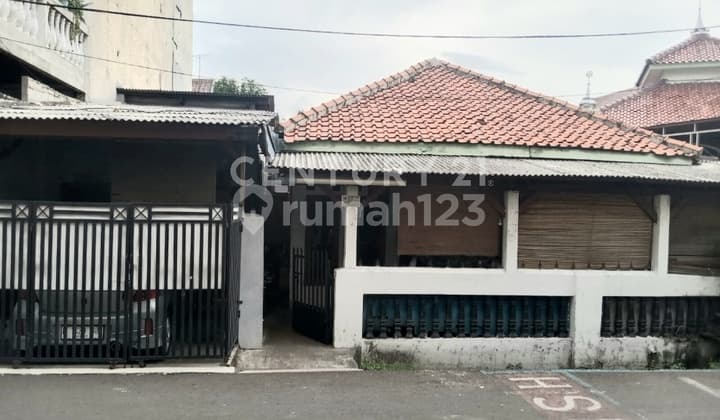 Rumah 2 Bangunan Siap Huni Di Kebon Bawang Tj Priok