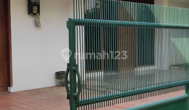 Rumah Siap Huni Di Kebayoran Baru Lingkungan Elit