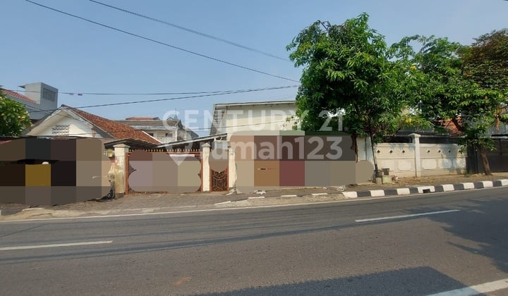 Land Calculation House Near Permata Hijau, South Jakarta