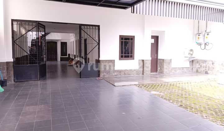 For Rent House Located In Menteng Central Jakarta