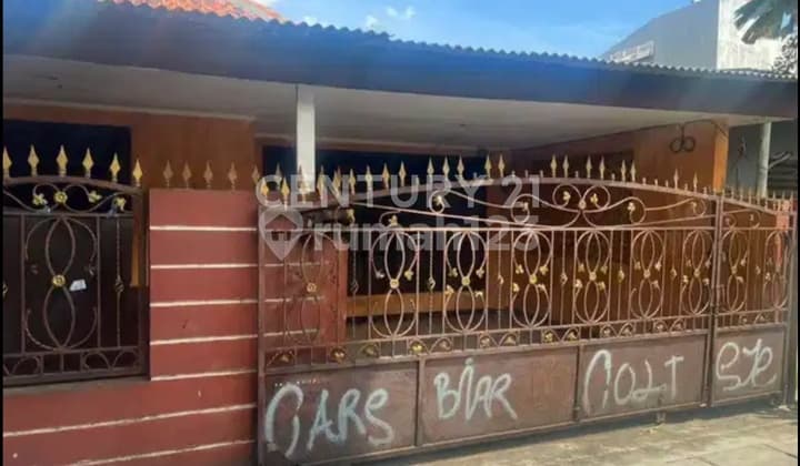 Rumah Dekat Sekolah Meranti Kalibaru Timur Jakarta Pusat