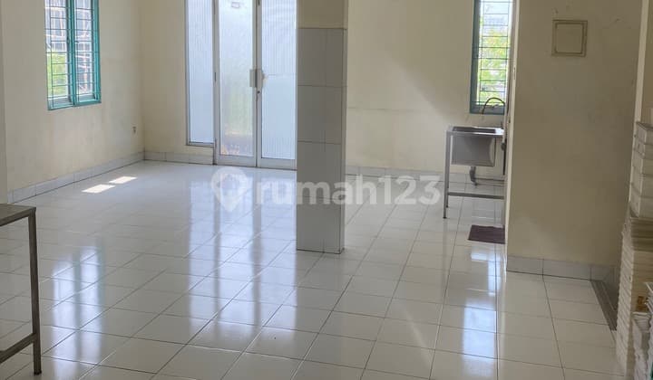 Dijual Rumah 3 Lt Daerah Taman Surya 5 Cengkareng Jakarta Barat