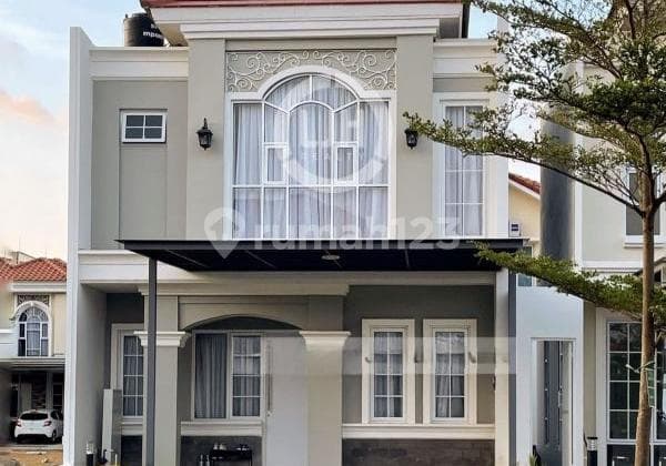 Rumah Cantik Bebas Banjir di Jgc, Cakung, Jakarta Timur