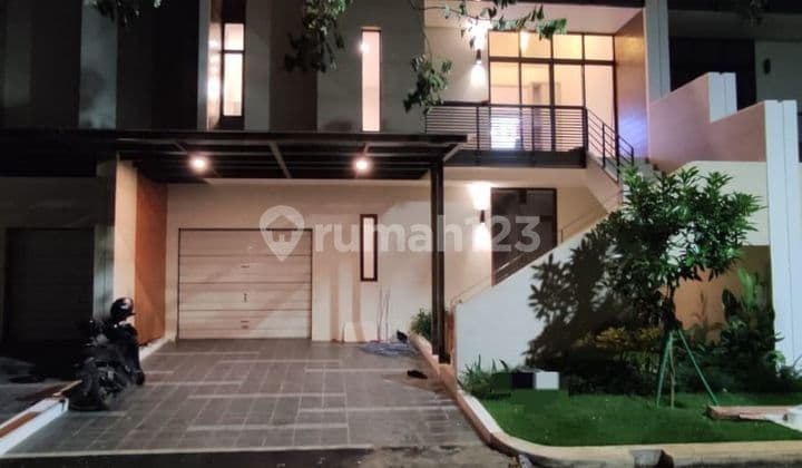 Rumah 3 Lantai Klaster Morizen Summarecon Bekasi Full Furnished Lebar 10