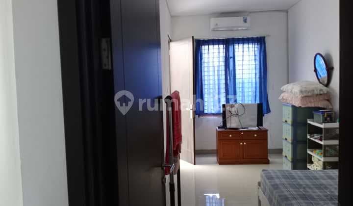 Ruko Siap Usaha 2 Lantai Pelanggan.depan.mata Di Cakung Timur Jakarta Timur