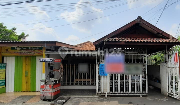 Rumah Lokasi Strategis di Jl. Cipulir 1