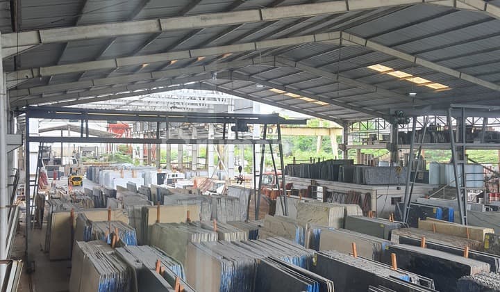 Gudang di Mekar Jaya 13617 M SHM Bagus