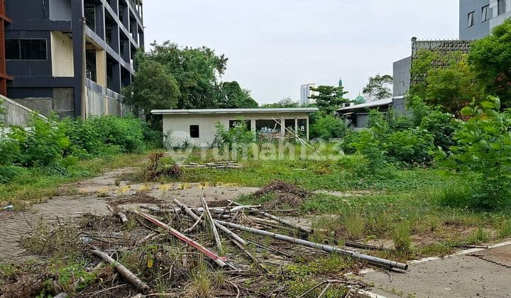 Tanah Kosong di Jalan Panjang Kebon Jeruk