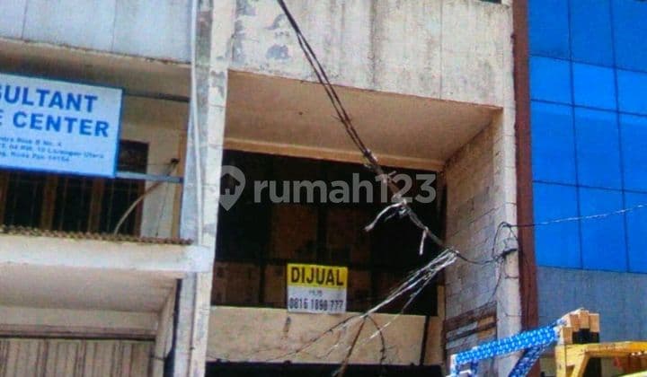 Cheap and Strategic Shop House for Sale in Ciledug