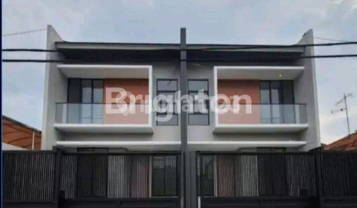 Rumah 2 Lantai Baru Gress Kutisari Indah Depan Taman