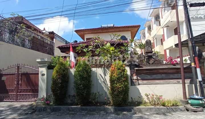 Dijual Rumah Lantai 2 Renon Dekat Kesanur
