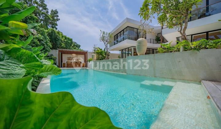Luxury Villa In The Heart Of Canggu Tourism