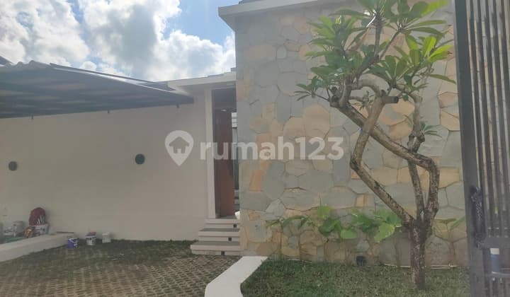 Villa Baru Di Canggu Siap Bawa Koper Saja