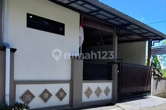 Modern Minimalis Sangat Cocok untuk Kluarga Lokasi Sangat Tenang