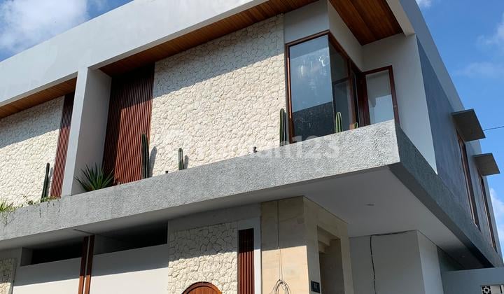 Sangat Murah Saja Villa Kompleks Dijimbaran