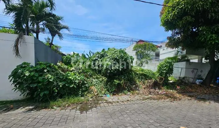 Rare and Hard-to-Find Small Plot of Land in the Sminyak Area