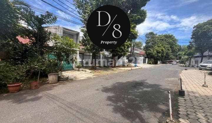 Jual Rumah Area Senopati (Dekat Scbd), LT 317/ LB 125, 4Kt, 5Km, Harga Rp 47,3 Jt/M. Dennis Wong - 0852xxxxxxxx