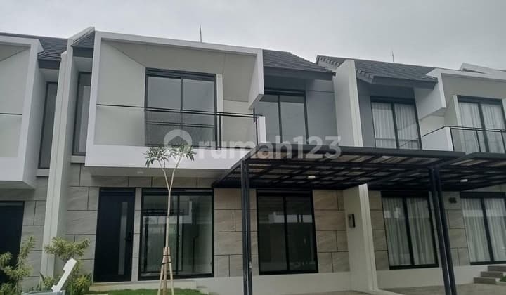 Rumah Modern 2 Lantai Siap Huni di Tatar Punawangi, Kota Baru Parahyangan